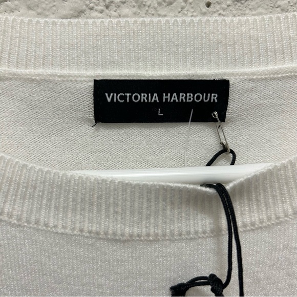 Victoria Harbour Sequin Reindeer and Christmas Trees Christmas Sweater NWT L - Picture 2 of 6